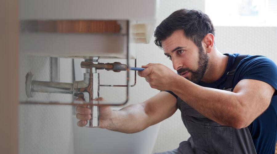 Expert burst pipe repair services in New Buffalo, MI